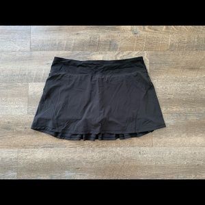 Lululemon Circuit Breaker Skirt (Tall)